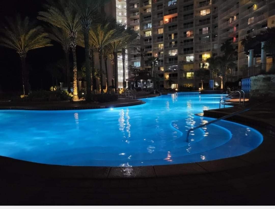 Apartment Shores Of Panama 318 - 2bd, Sleeps 8! Great View! Reserved 3rd Floor Parking Space!